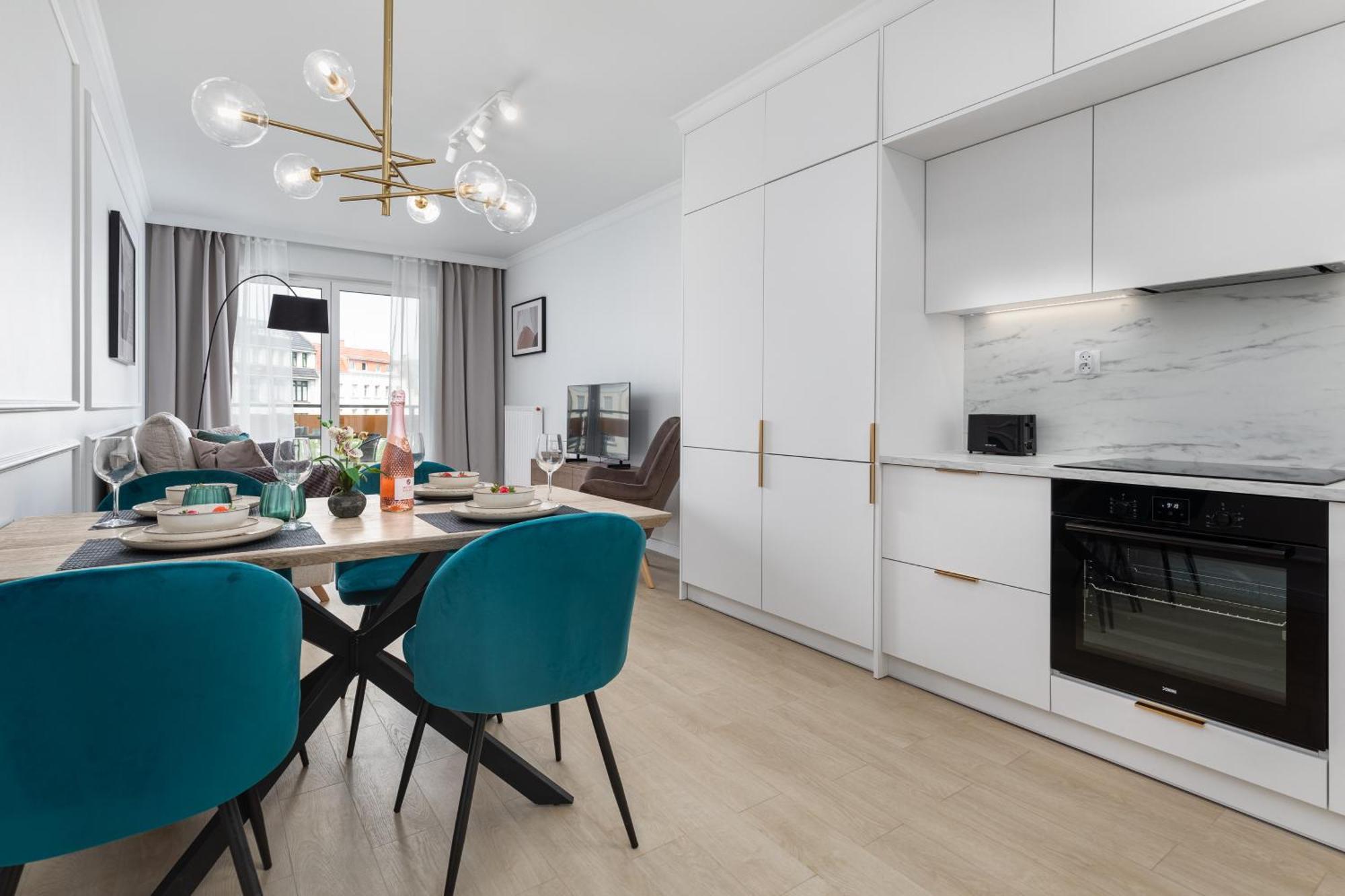 Plac Slowianski Apartments With Balcony Swinoujscie Center By Noclegi Renters Extérieur photo